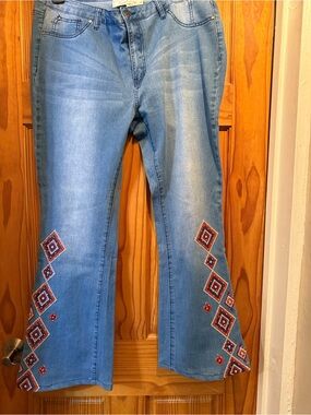 Sheryl Crow Embroidered Flared Women’s Jeans - Light Blue